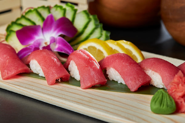 atún nigiri